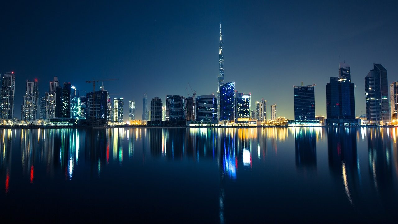 buildings, illuminated, water-1839726.jpg